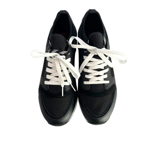 Black Leather Men Sneaker