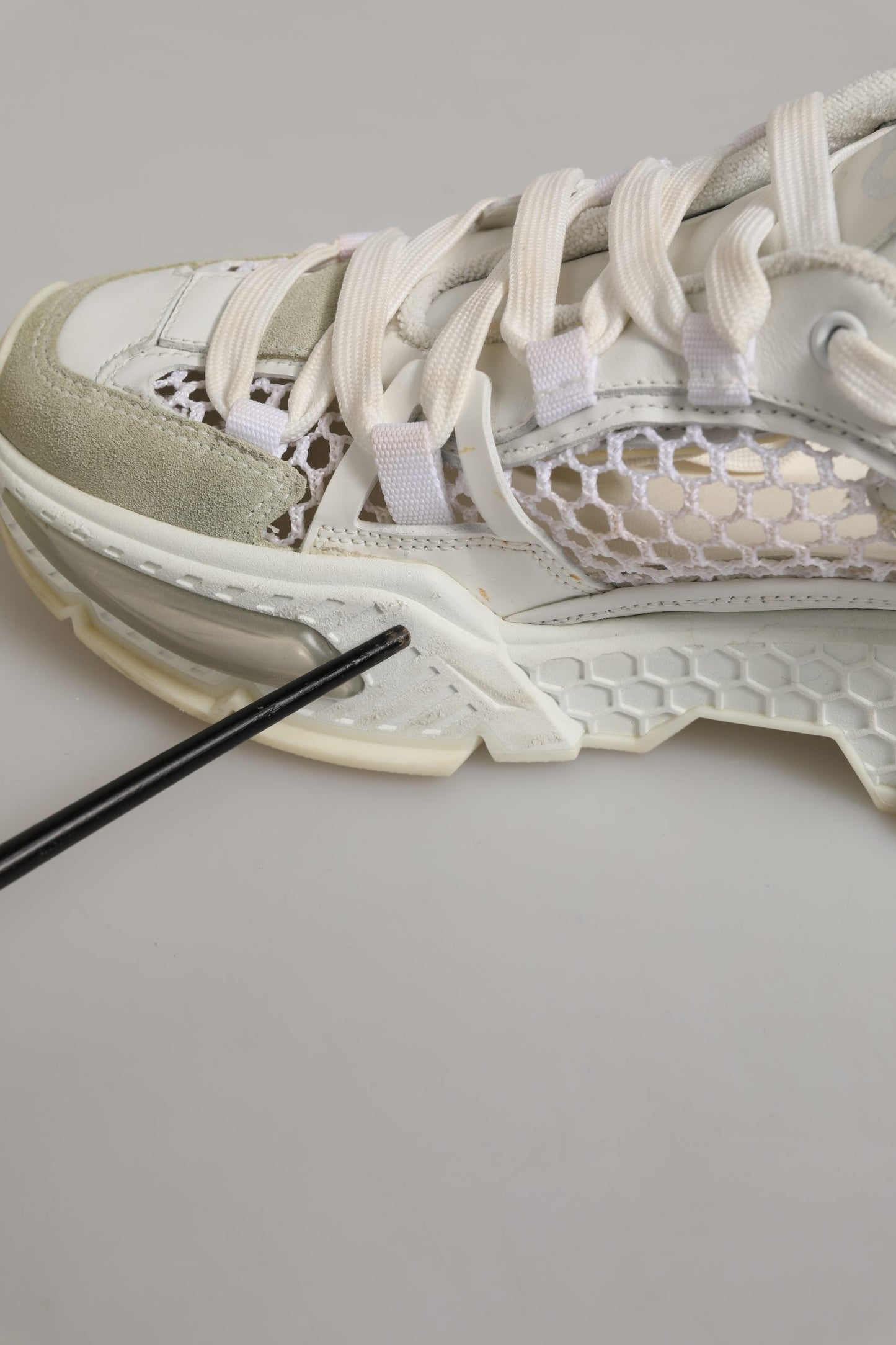 White Airmaster Mesh Low Top Sneakers Shoes