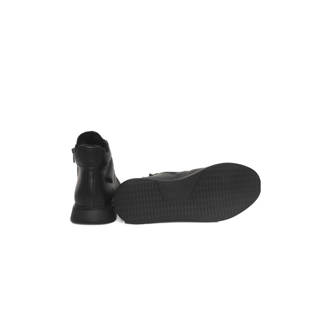 Black Cowhide Women Sneaker