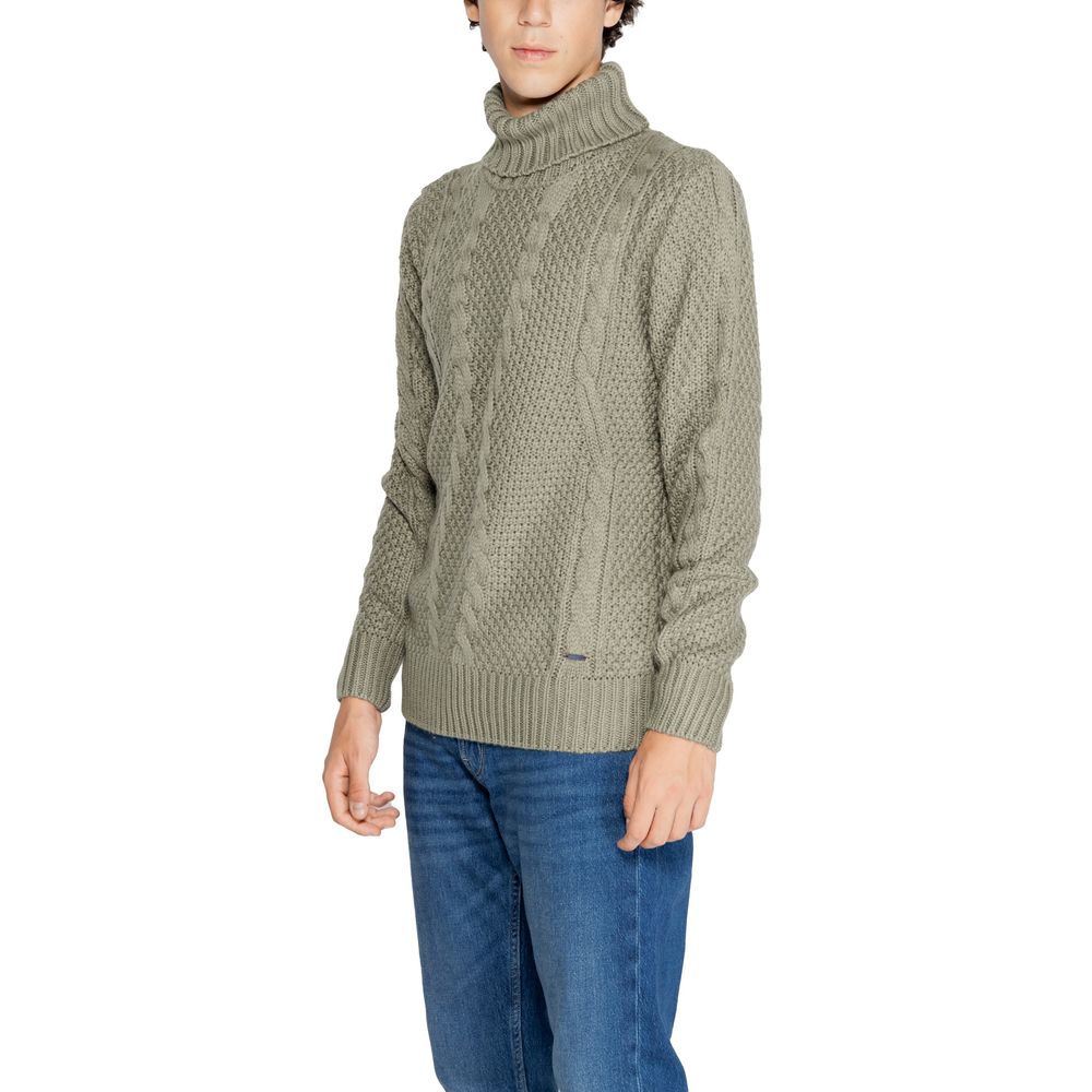 Green Polyester Turtleneck