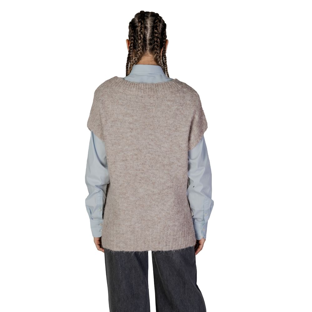 Beige Recycled Polyester Sleeveles Sweater