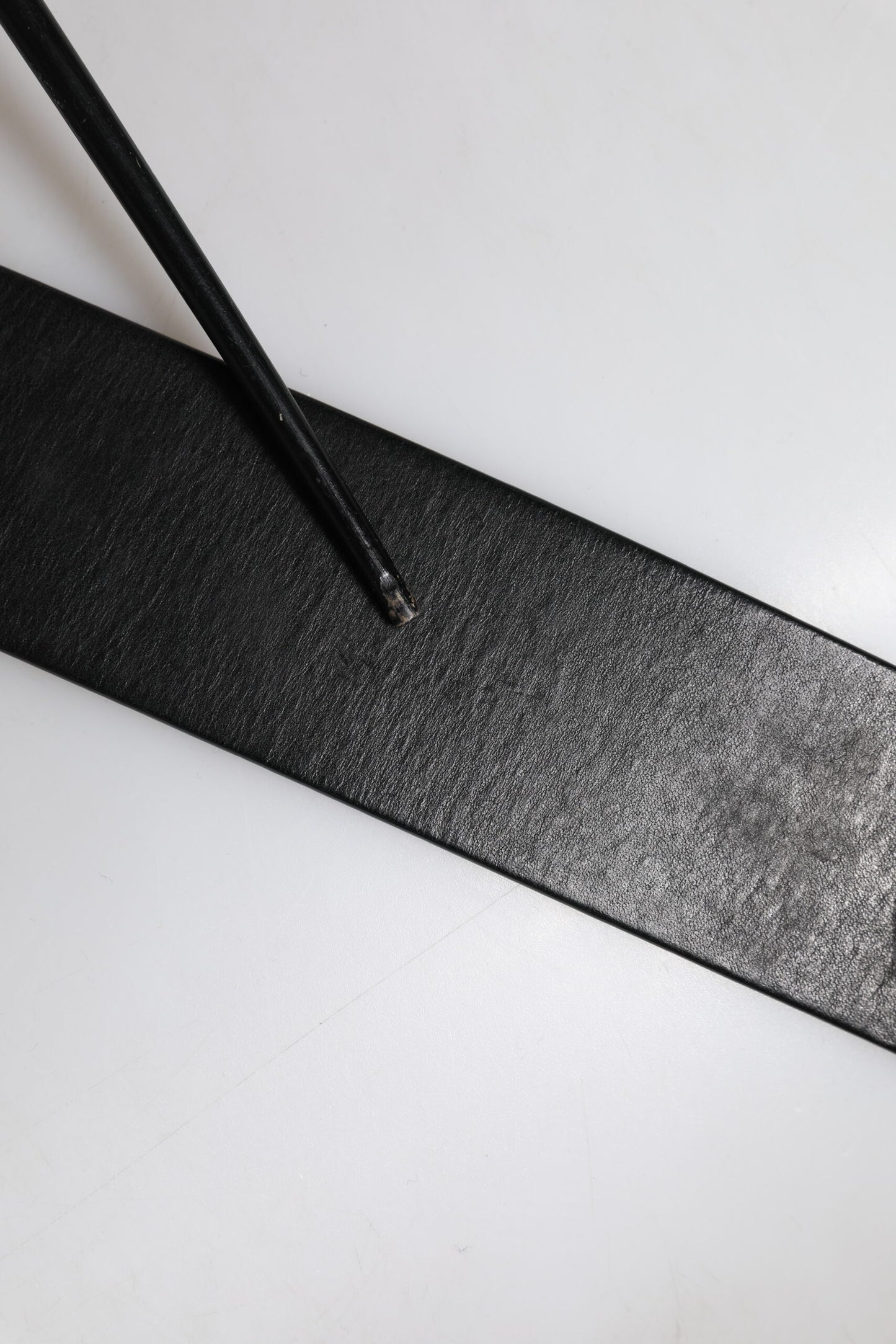 Black Leather Metal Buckle Classic Belt