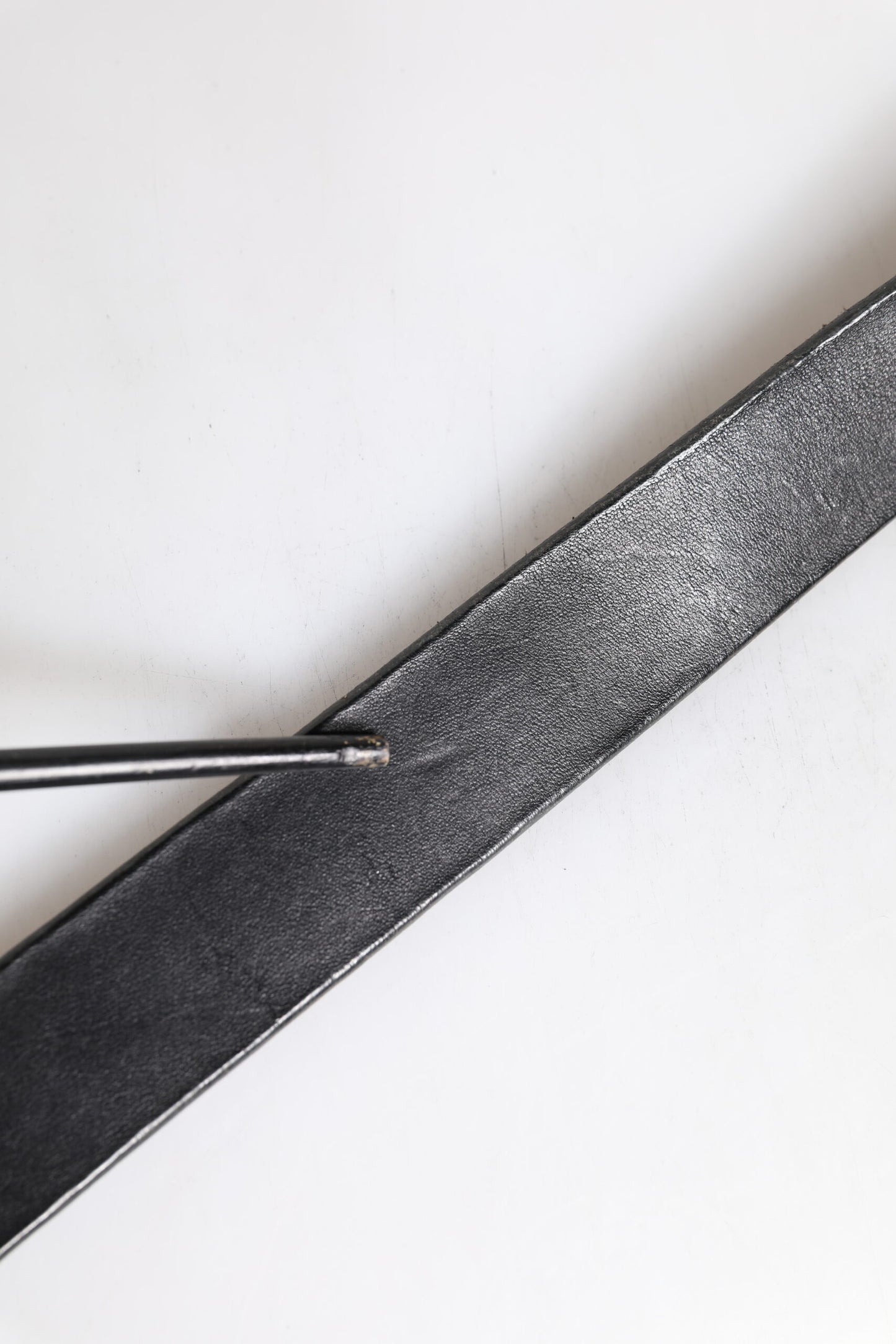 Black Leather Metal Buckle Classic Belt