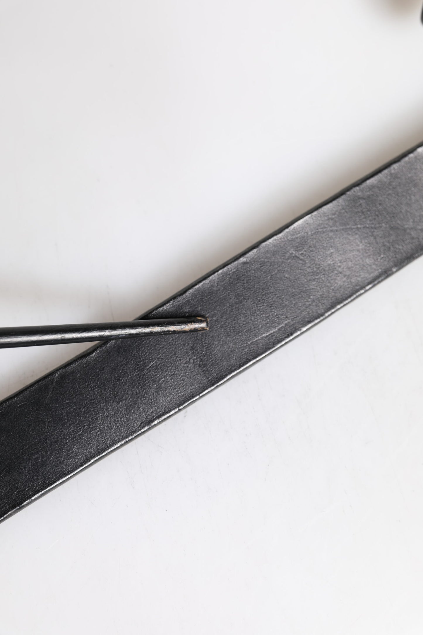 Black Leather Metal Buckle Classic Belt