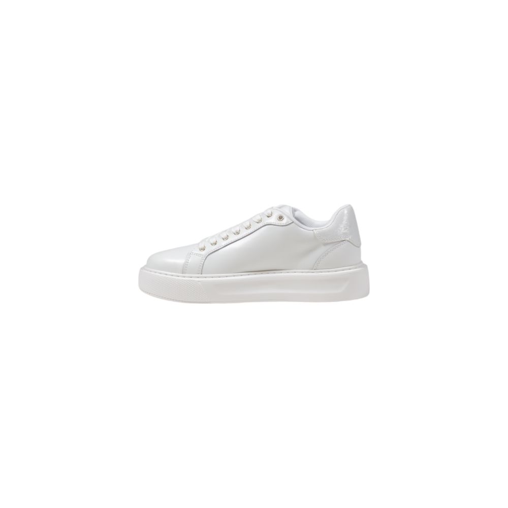 Cream Leather Sneaker