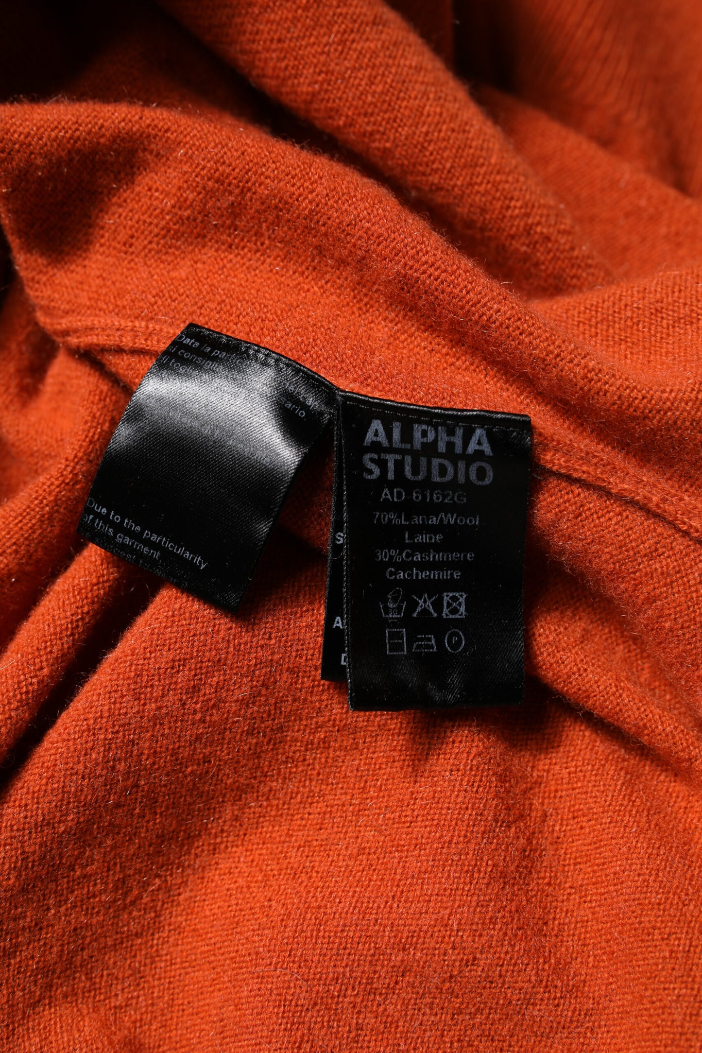 Dark Orange Long Sleeves Turtleneck Sweater