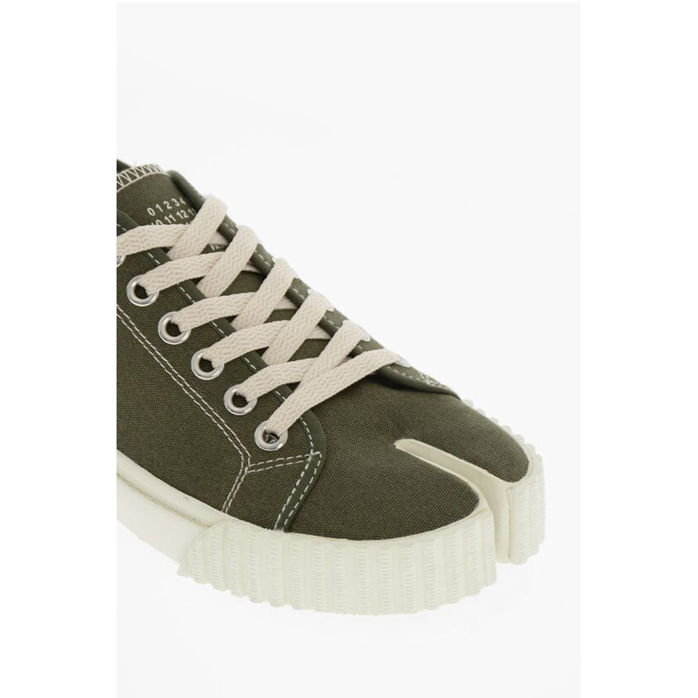 MM22 Canvas TABI Low Top Sneakers