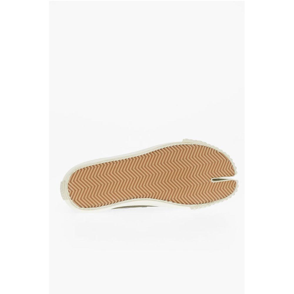MM22 Canvas TABI Low Top Sneakers