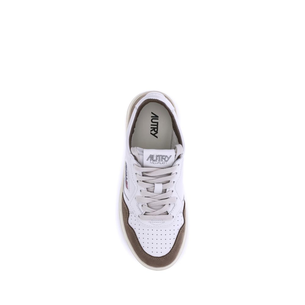 Medalist Low Sneakers