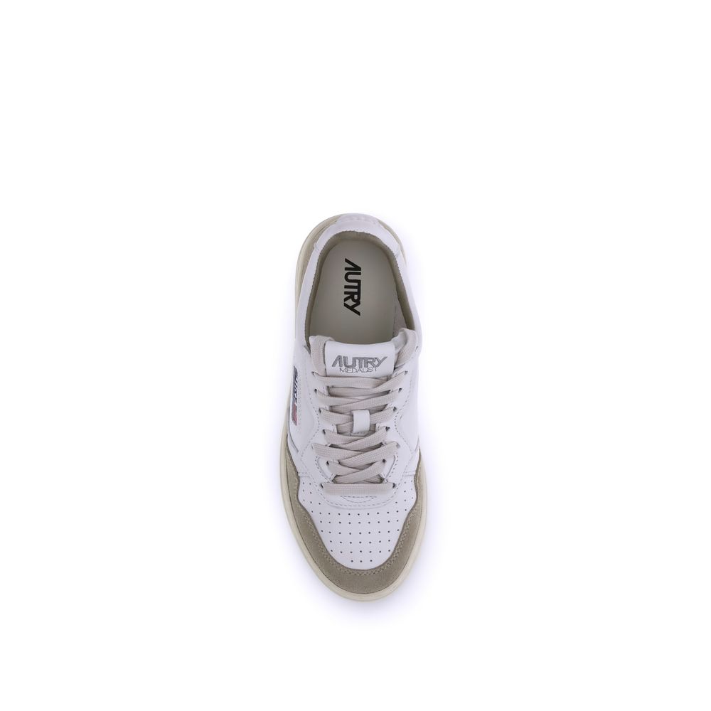 Medalist Low Sneakers