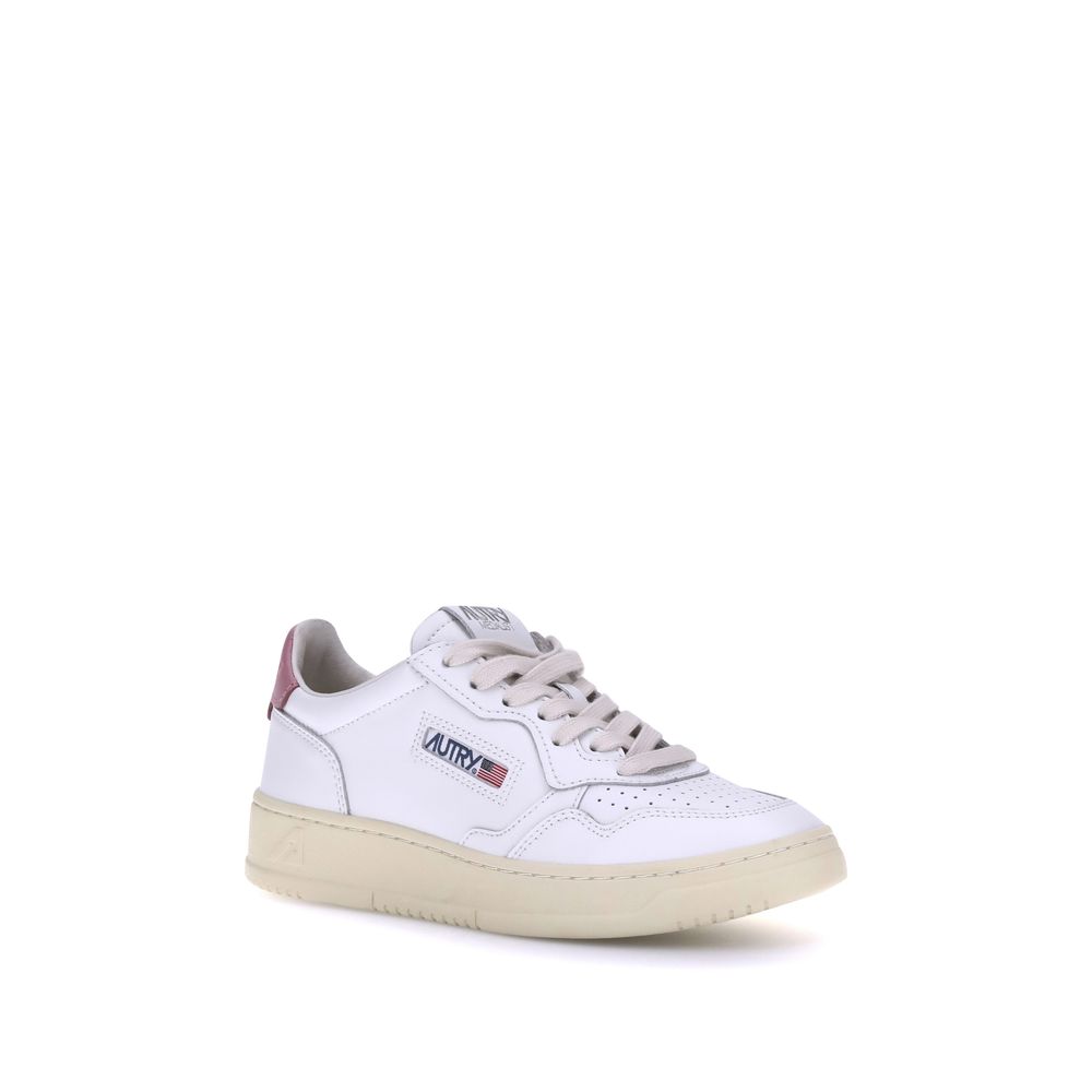 Medalist Low Sneakers