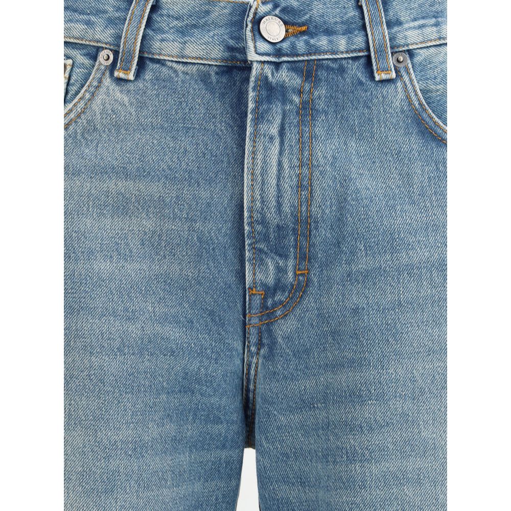 Wide-leg Jeans