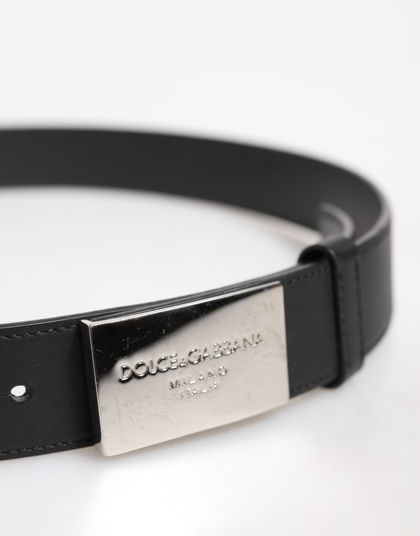 Black Leather Classic Metal Logo Buckle Belt