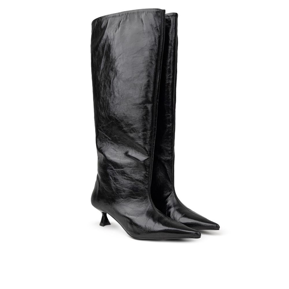 Black Leather Boot