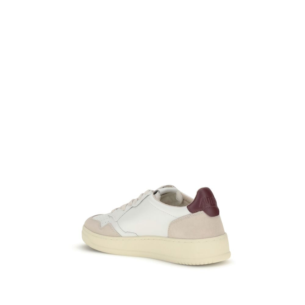 Medalist Low Sneakers