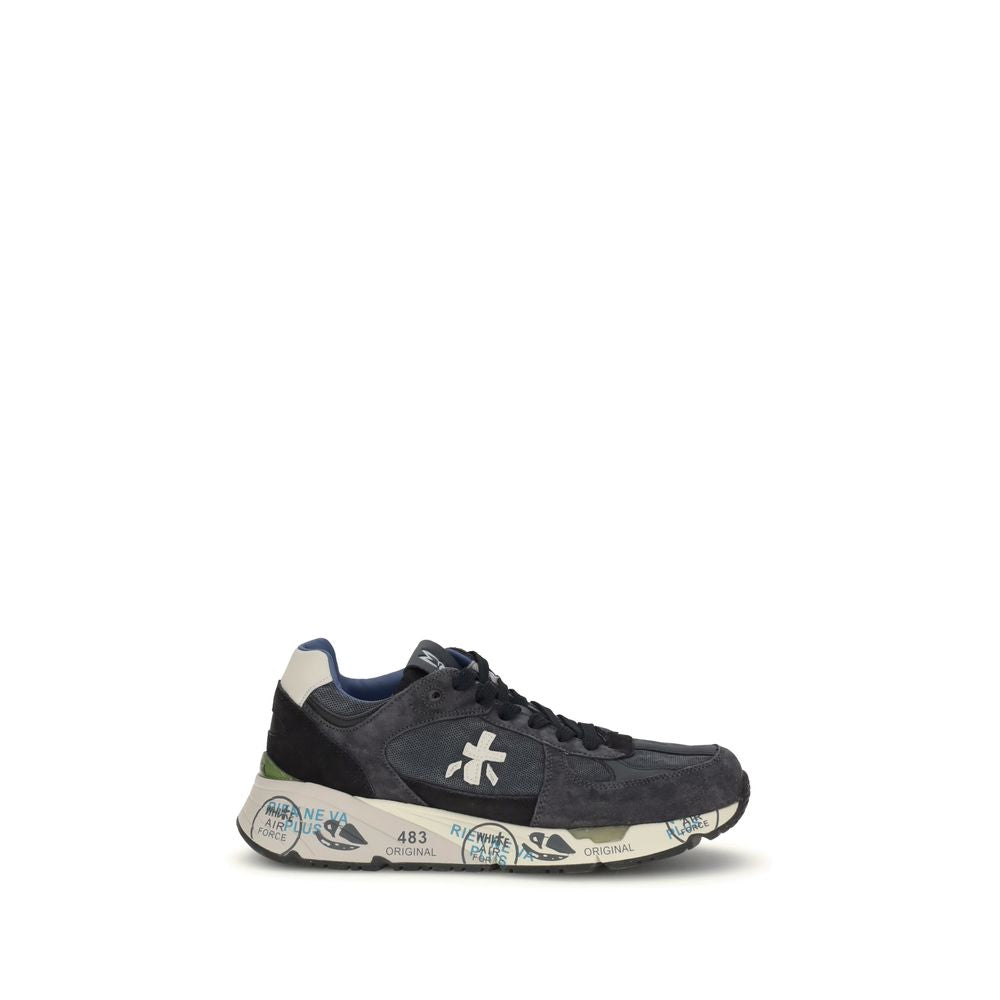 Mase Sneakers