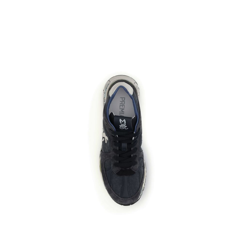 Mase Sneakers