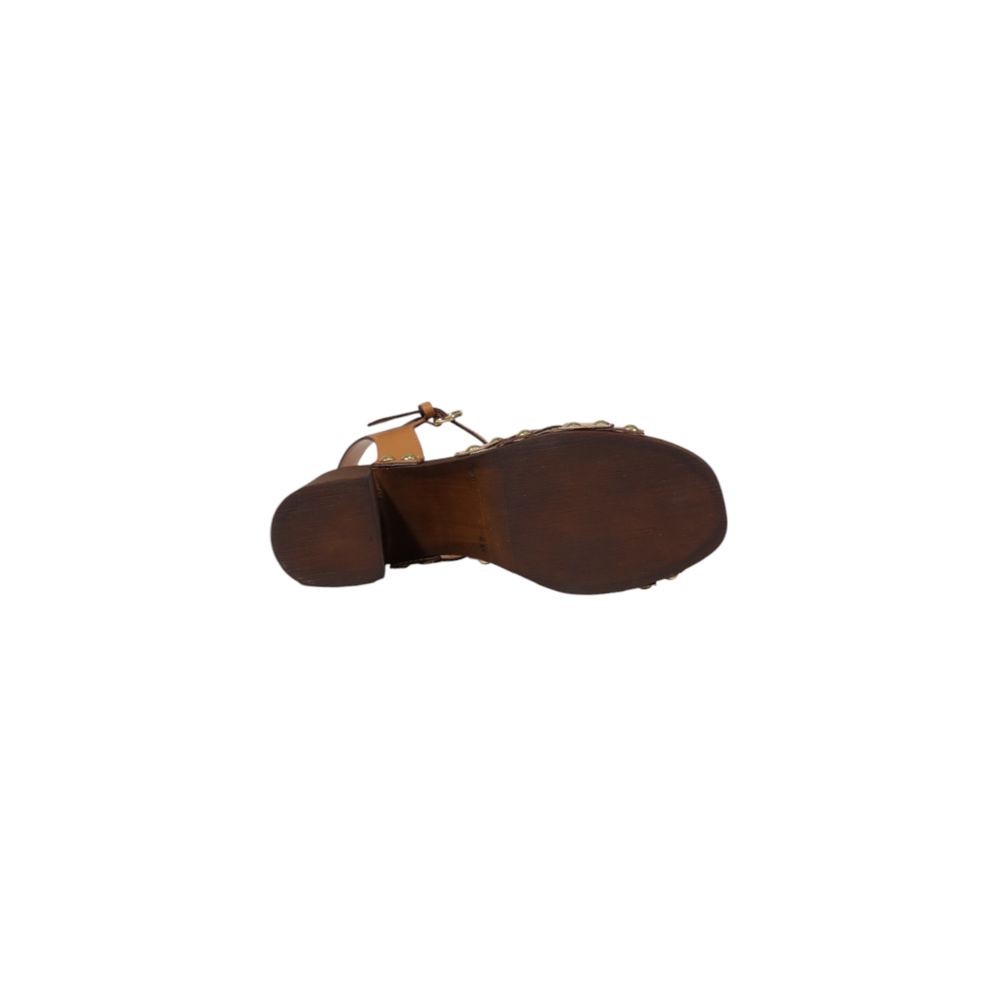 Beige Leather Sandal