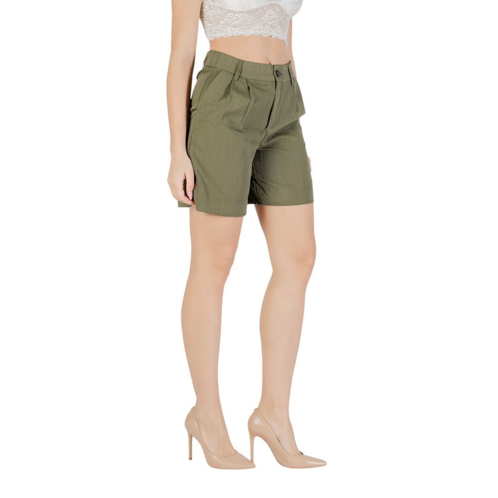 Green Viscose Bermuda