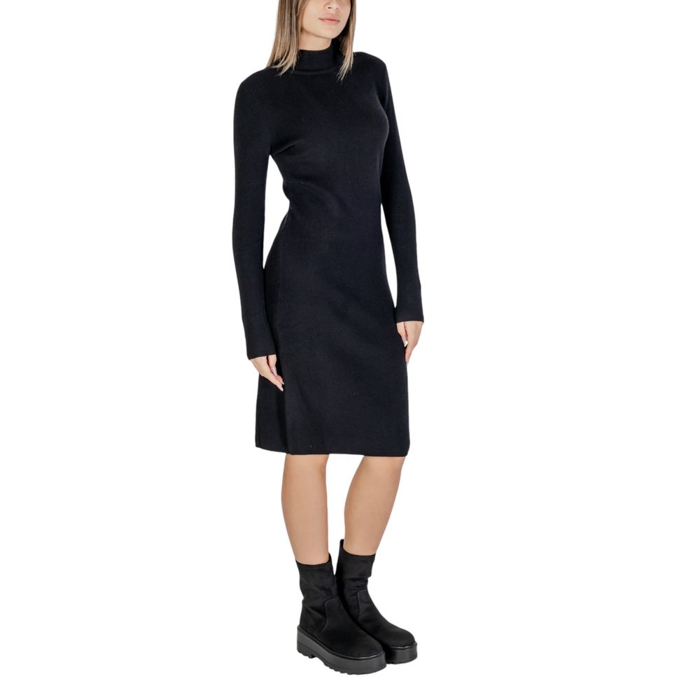 Black Viscose Midi