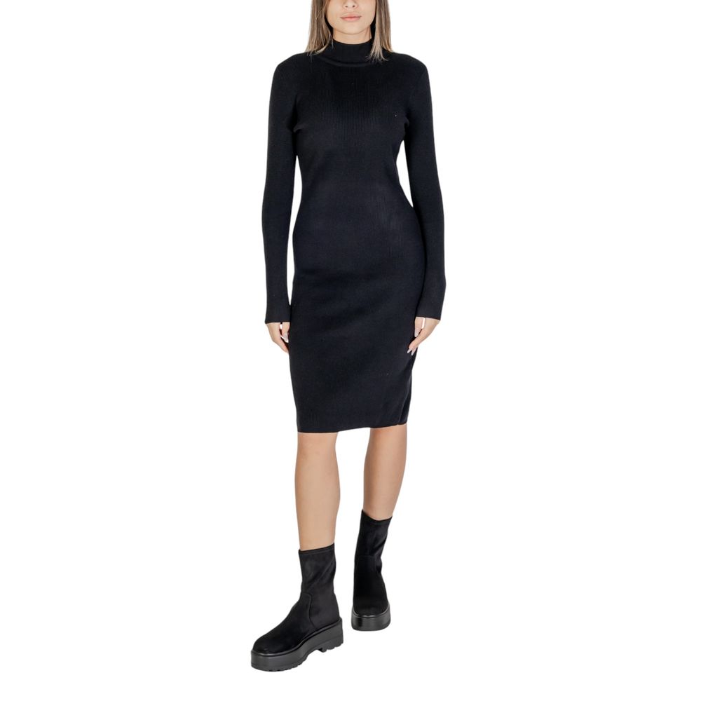 Black Viscose Midi