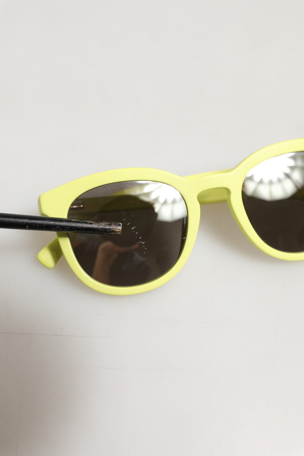 DG4324 Yellow Framed Mirrored Lenses Eyewear Sunglasses