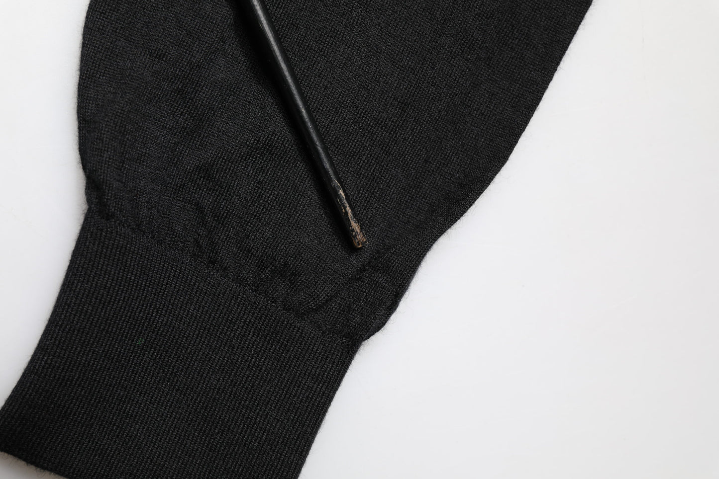 Black Cashmere V-Neck Men Pullover Sweater