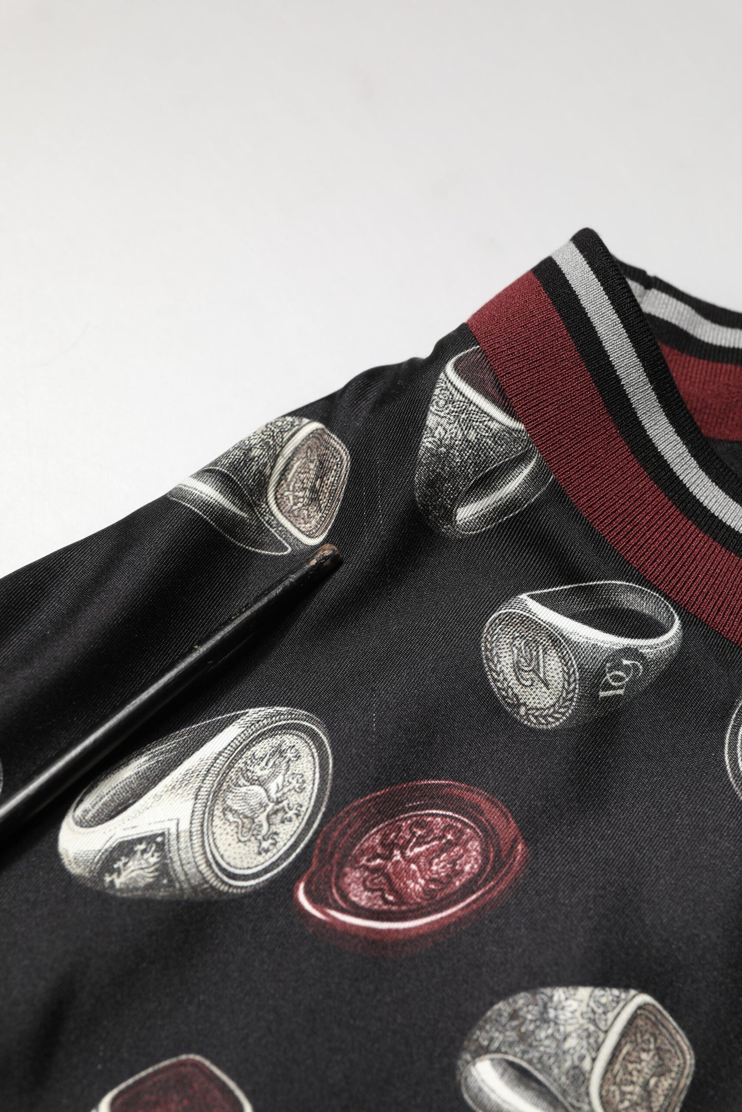 Black Ring Print CrewNeck Sweatshirt  Sweater