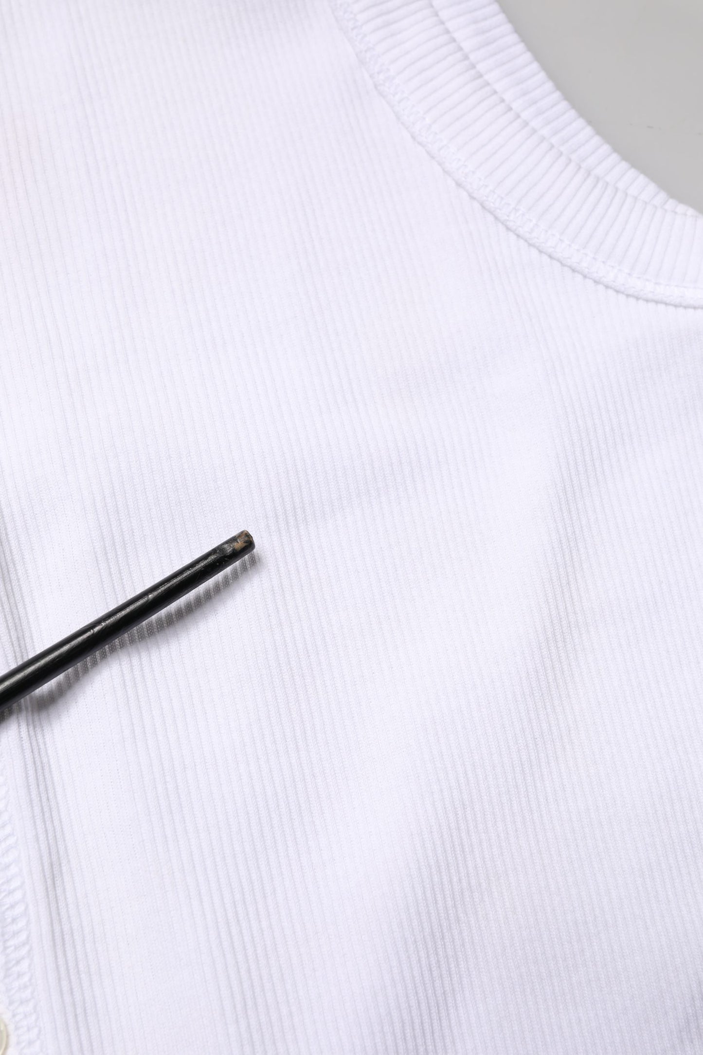 White Sleeveless Round Neck Tank Top T-shirt