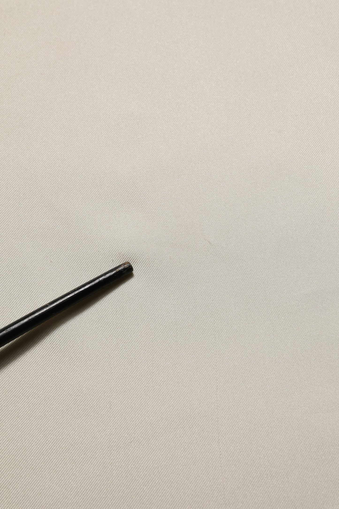 Off White Silk Sleeveless Tank Top T-shirt