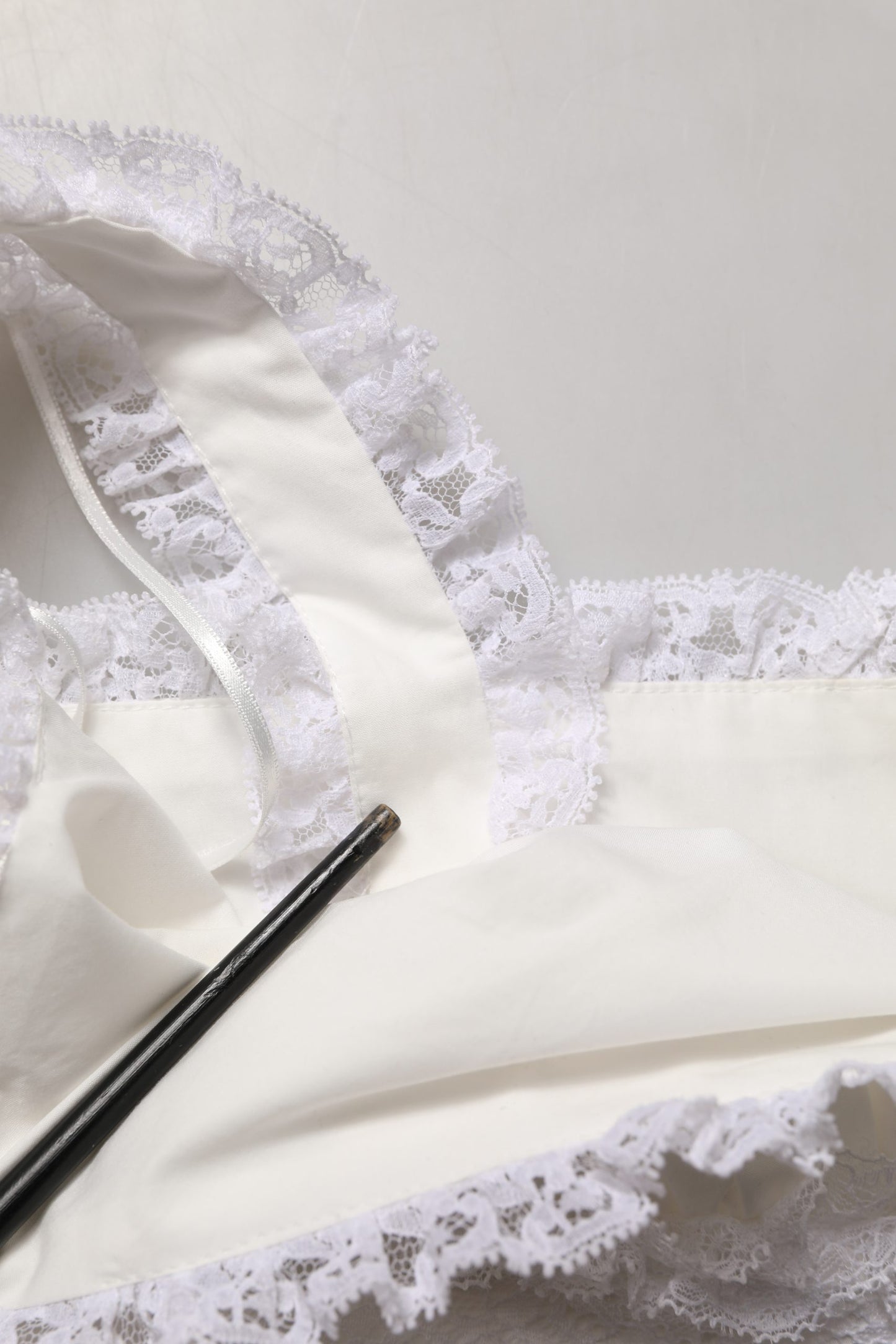 White Lace Trimmed Cotton Cropped Tank Top