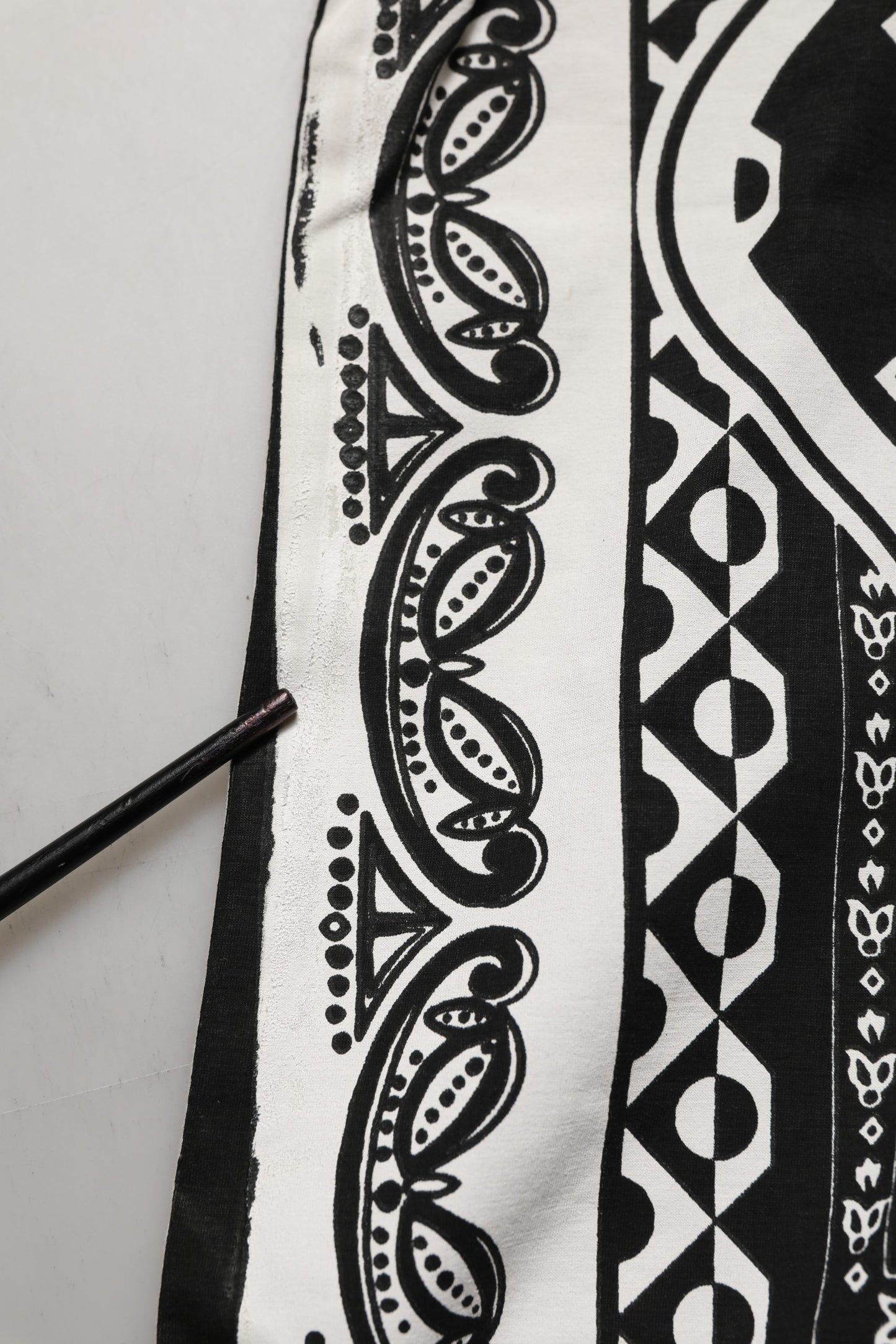 White Bandana Print Cotton Crew Neck T-shirt