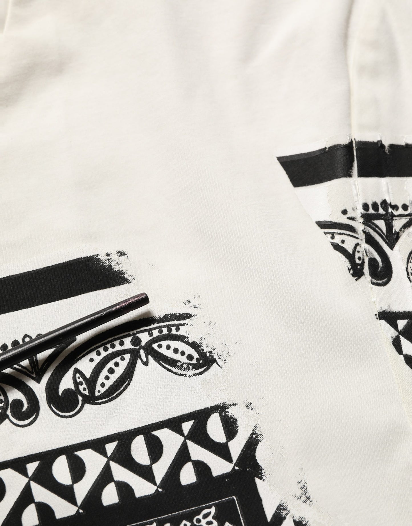 White Bandana Print Cotton Crew Neck T-shirt