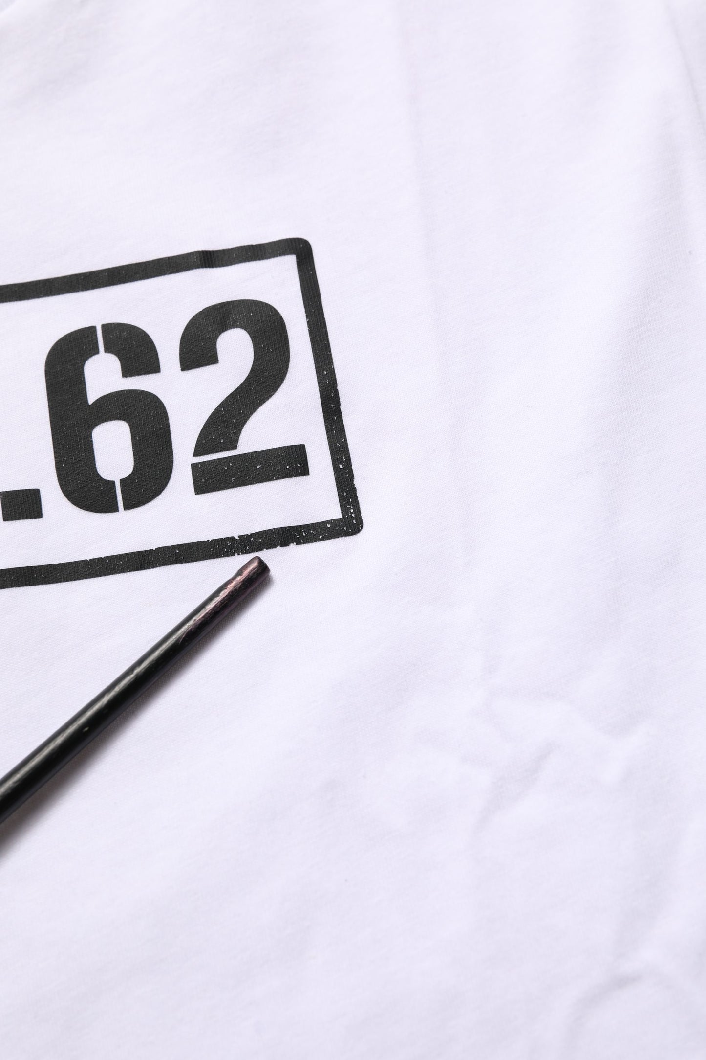 White DG 58.62 Cotton Crew Neck Men T-shirt