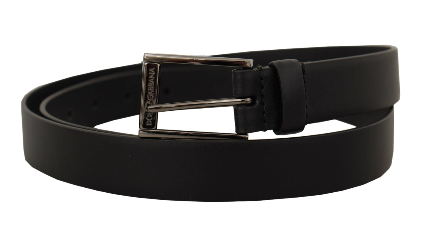 Elegant Black Leather Belt with Metal Buckle