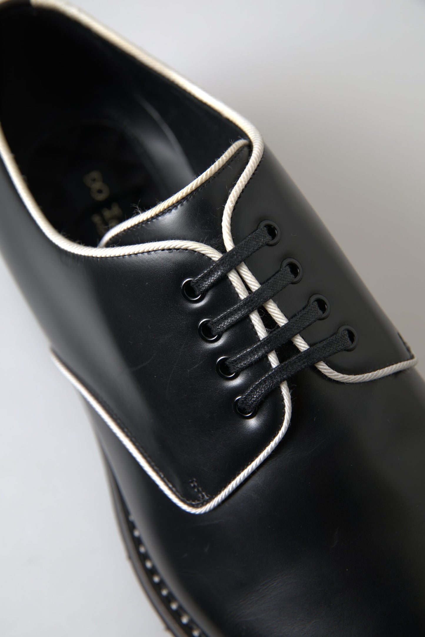 Elegant Black and White Formal Men's Shoes