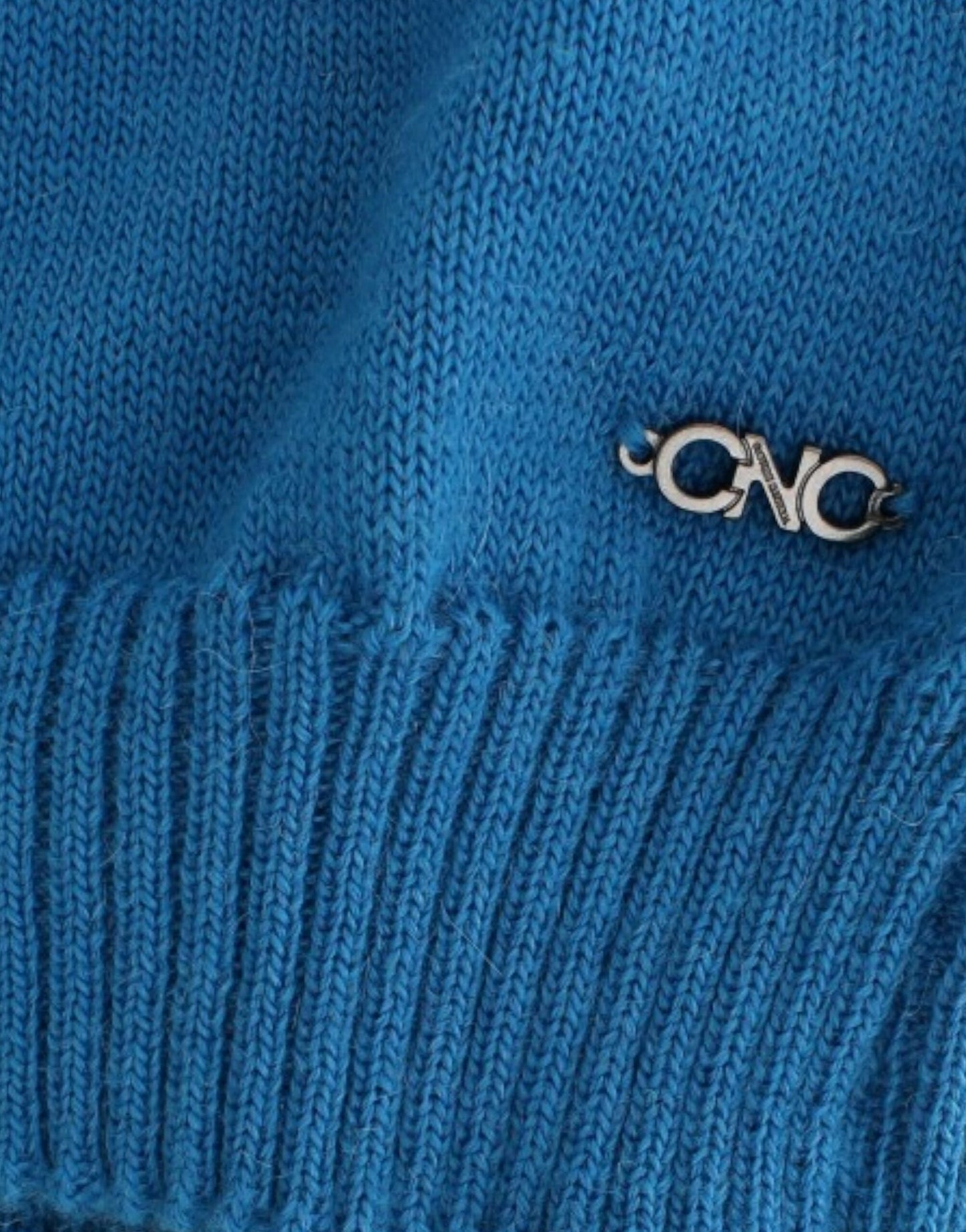 Chic Blue Scoop Neck Knit Sweater