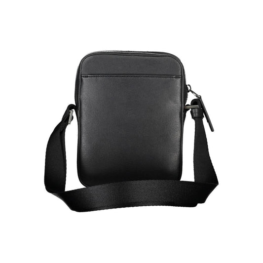 Elegant Black Shoulder Bag with Sleek Detailing