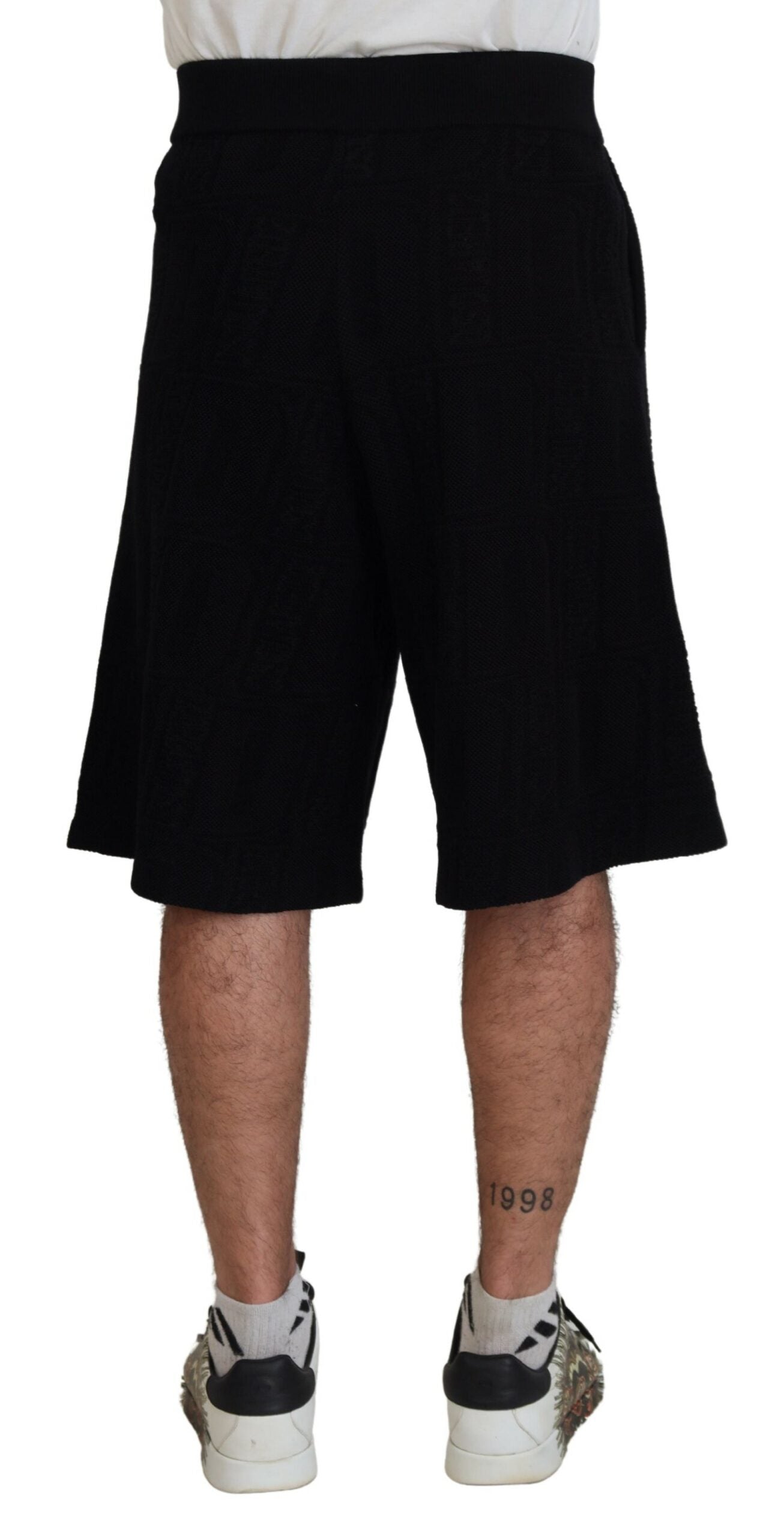 Black Solid Pull On Men Casual Bermuda Shorts