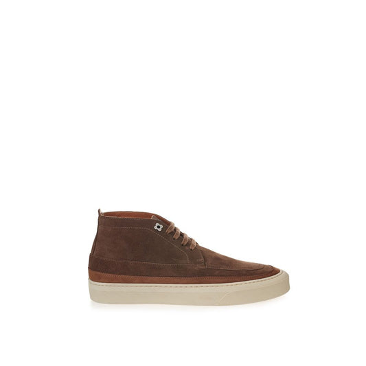 Elegant Suede Sneakers in Rich Brown