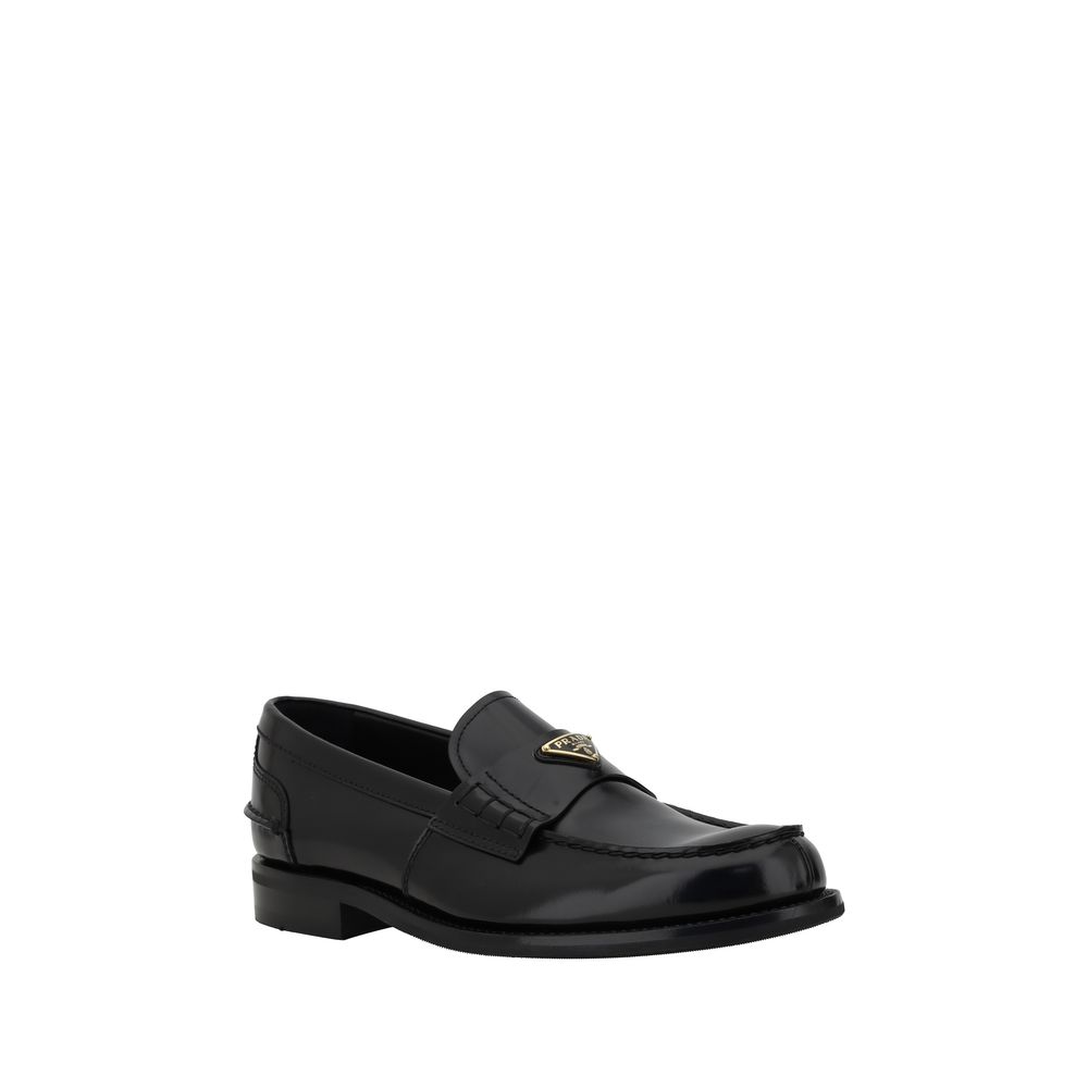 Triangular plaque Loafers