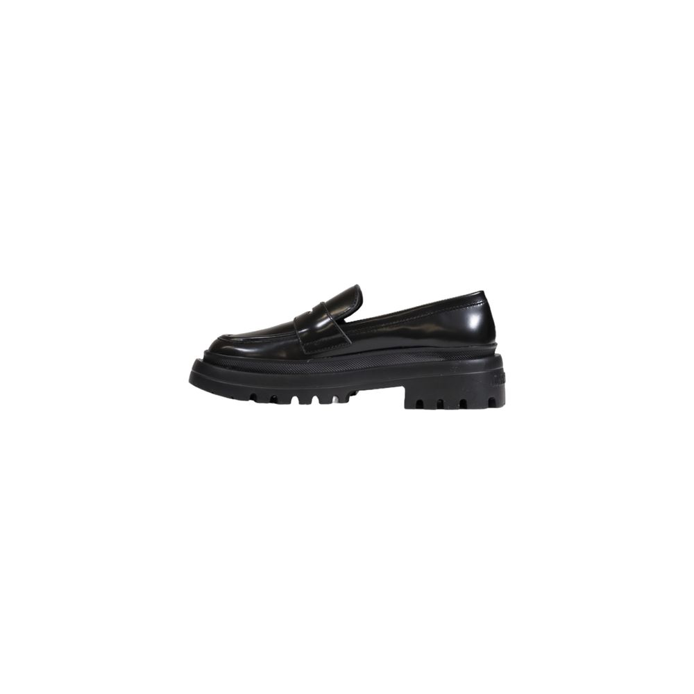 Black Polyethylene Platform
