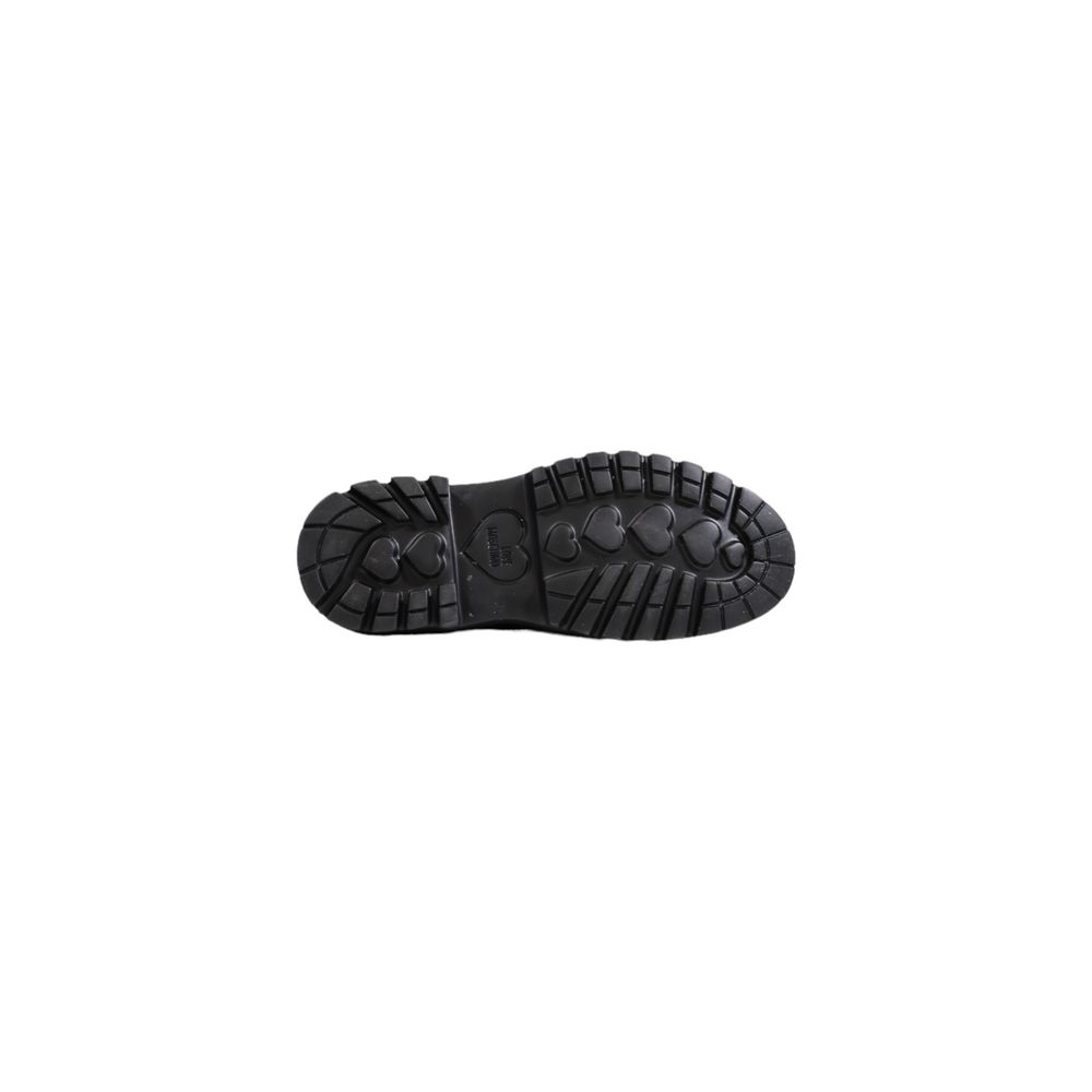 Black Polyethylene Platform