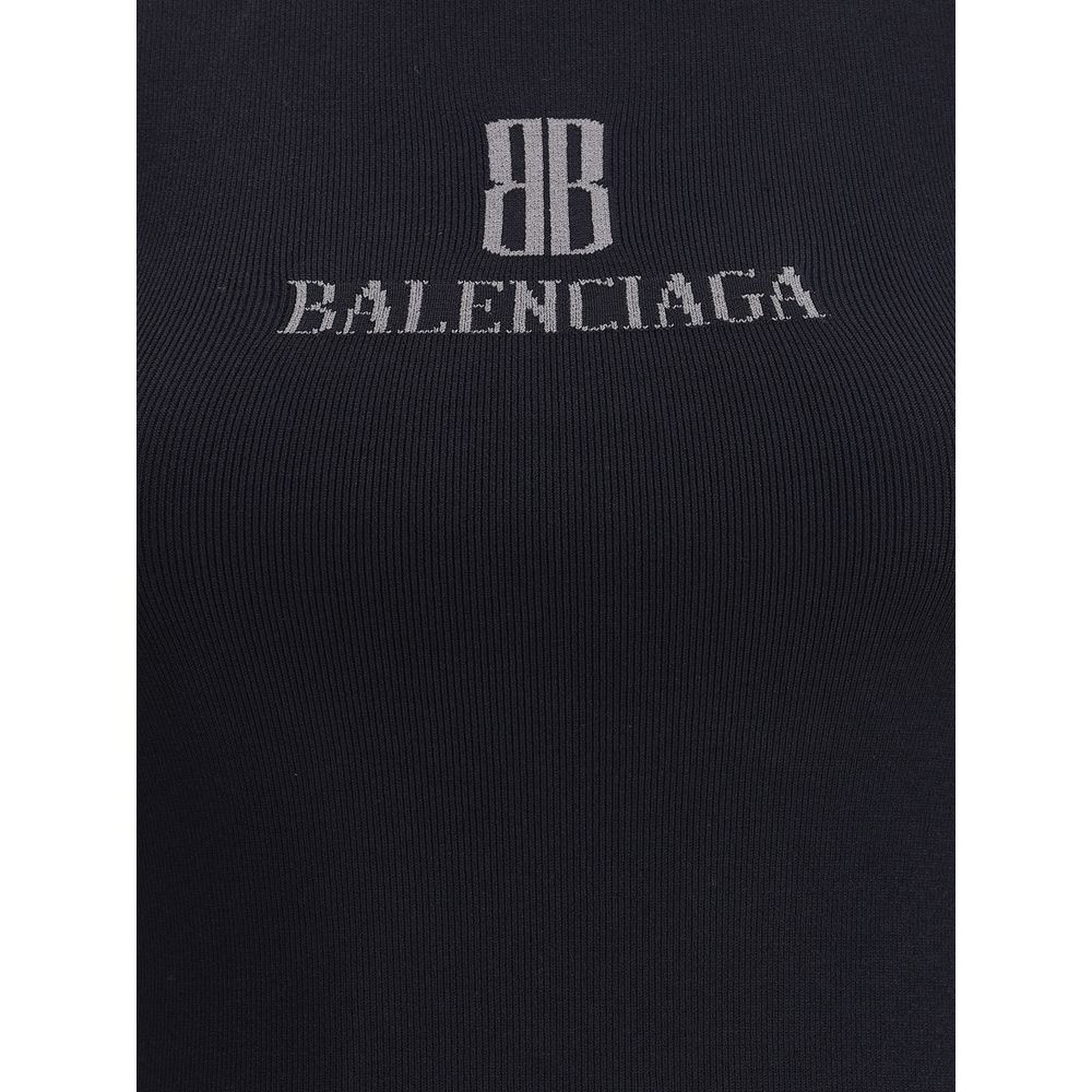 Logoed Top