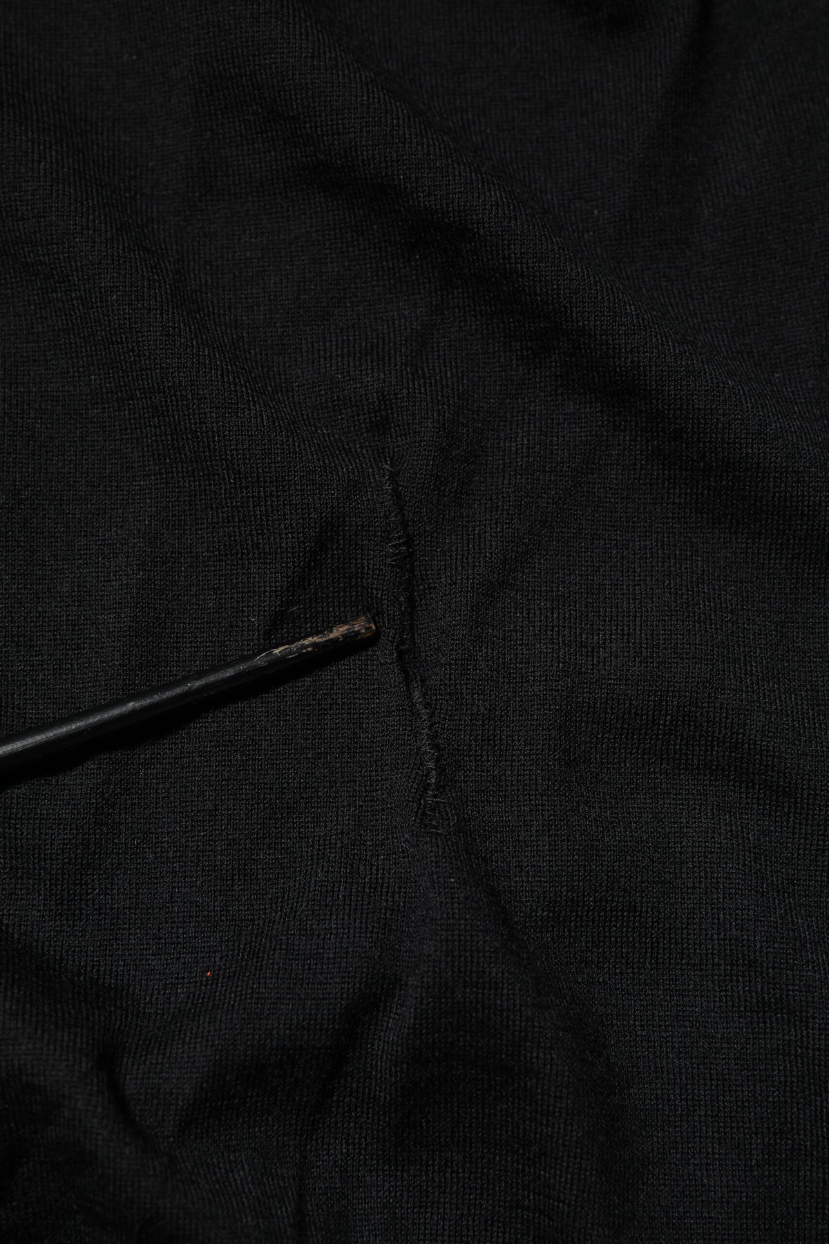 Black Cashmere V-Neck Long Sleeves T-shirt