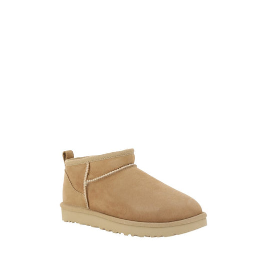 Ultra Mini Boots