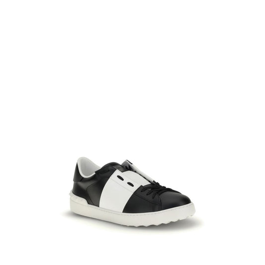 Open Sneakers