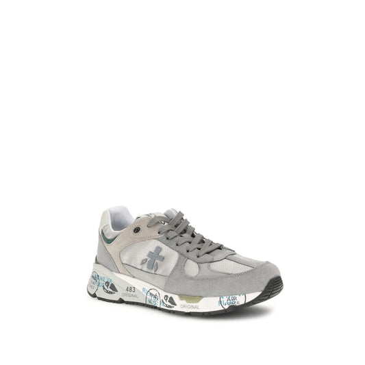 Mase Sneakers